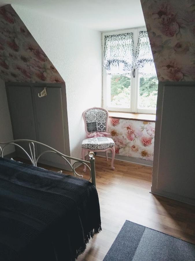 Bed and Breakfast Le Chalange Lapenty Экстерьер фото