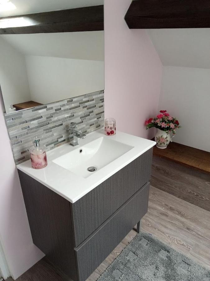 Bed and Breakfast Le Chalange Lapenty Экстерьер фото